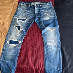 Distressed 32/30 button fly